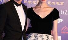 明星牵手爆料最新图片,最新甜蜜曝光，甜蜜瞬间引网友热议